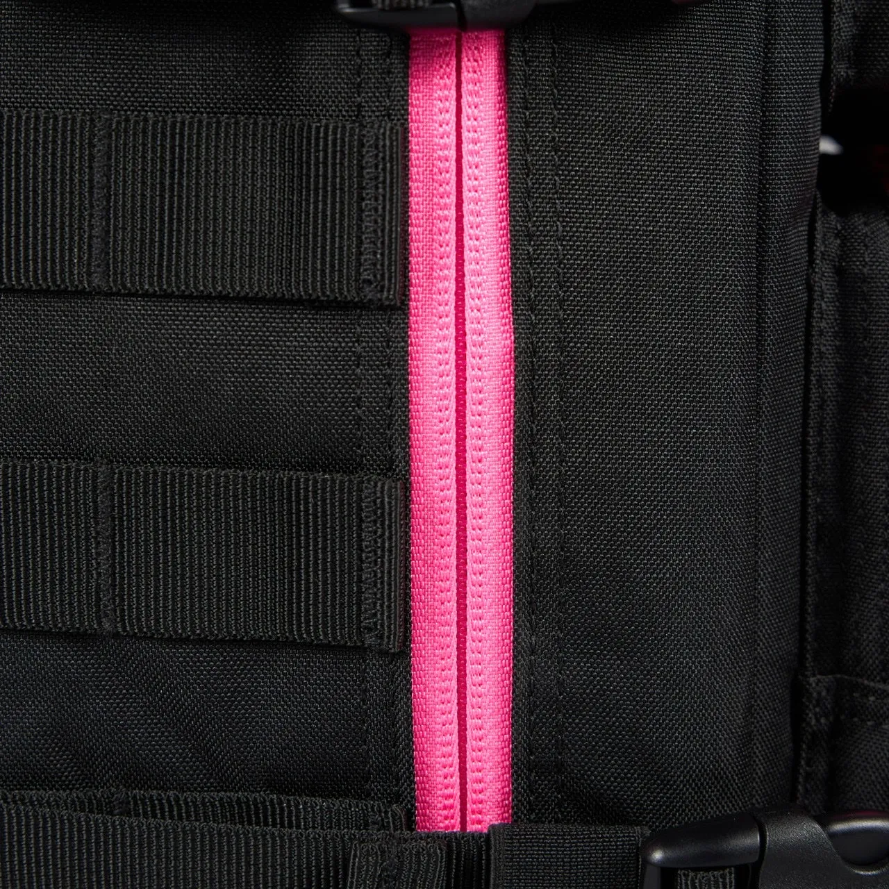 9L Mini Black Neon Pink Meal Prep Management