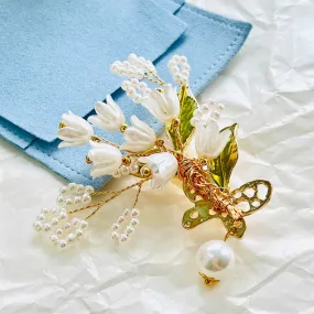 Chic Blooming Lily Of The Valley Brooch