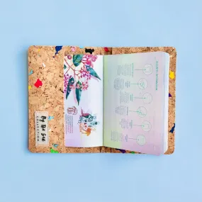 Fifi Cork Passport Holder in Vivid