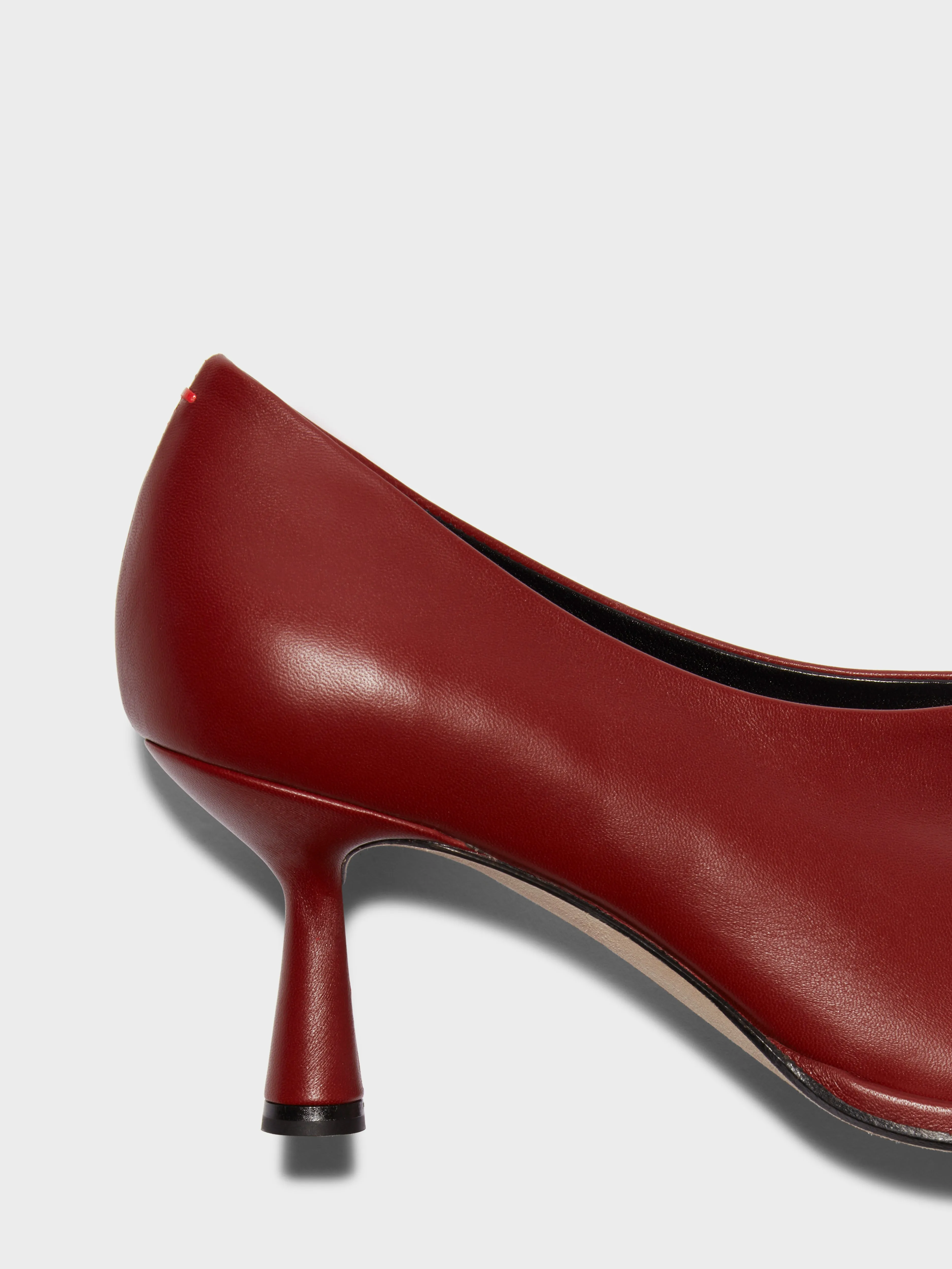 Izzy Leather Pumps